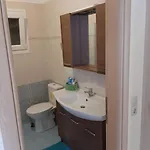 Sissy 2 Apartment *