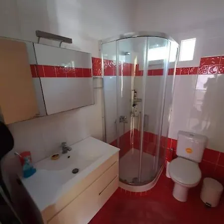 アパート Sissy 2 *