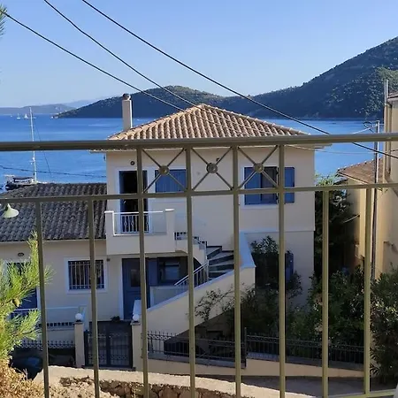 Sissy 2 アパート