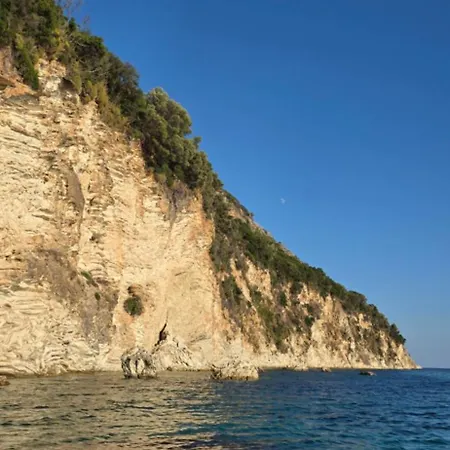 Sissy 2 Apartment Poros (Lefkada)